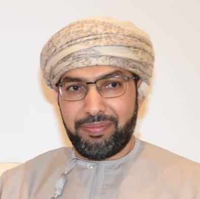 سعادة الدكتور صالح بن عامر الخروصي سفير السلطنة بالكويت.jpg