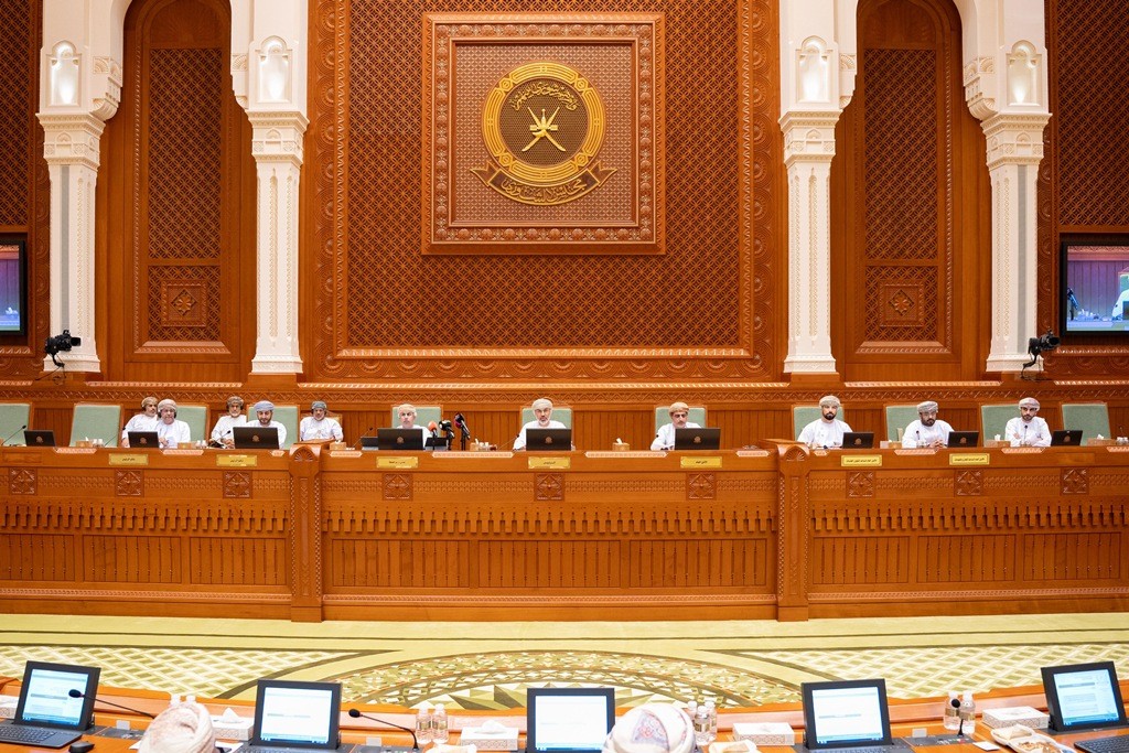 وزير الصحة في الشورى (2).JPG