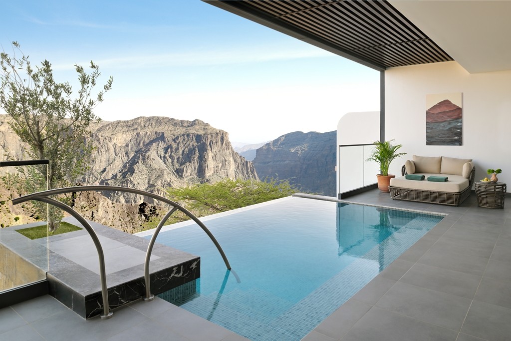 One bedroom pool cahlet_ pool area.JPG