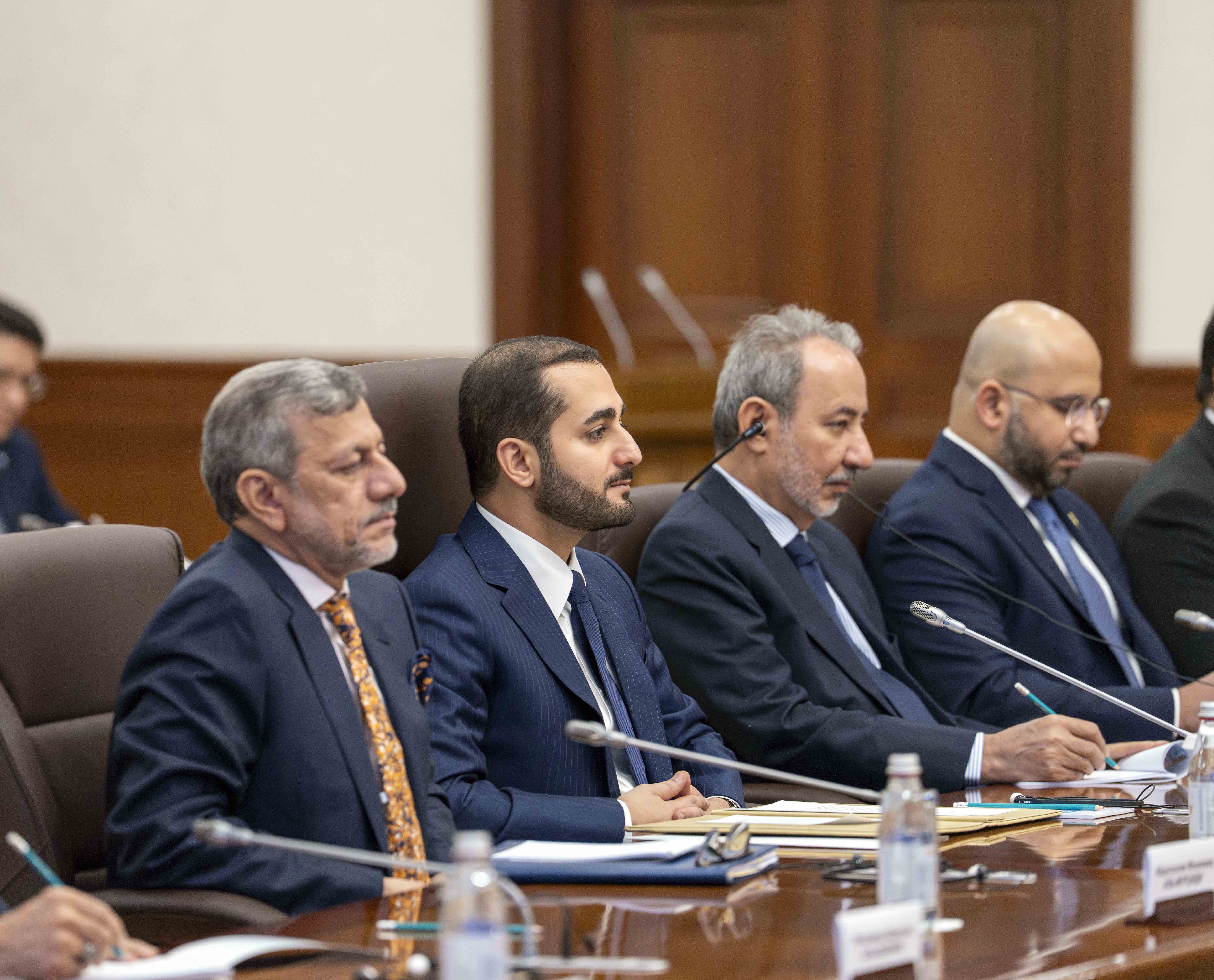 جلسة مباحثات (3).jpg