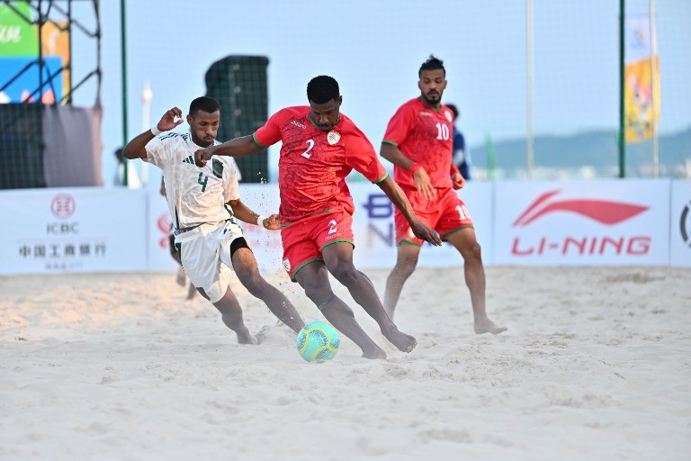 القدم الشاطئية (2).jpeg