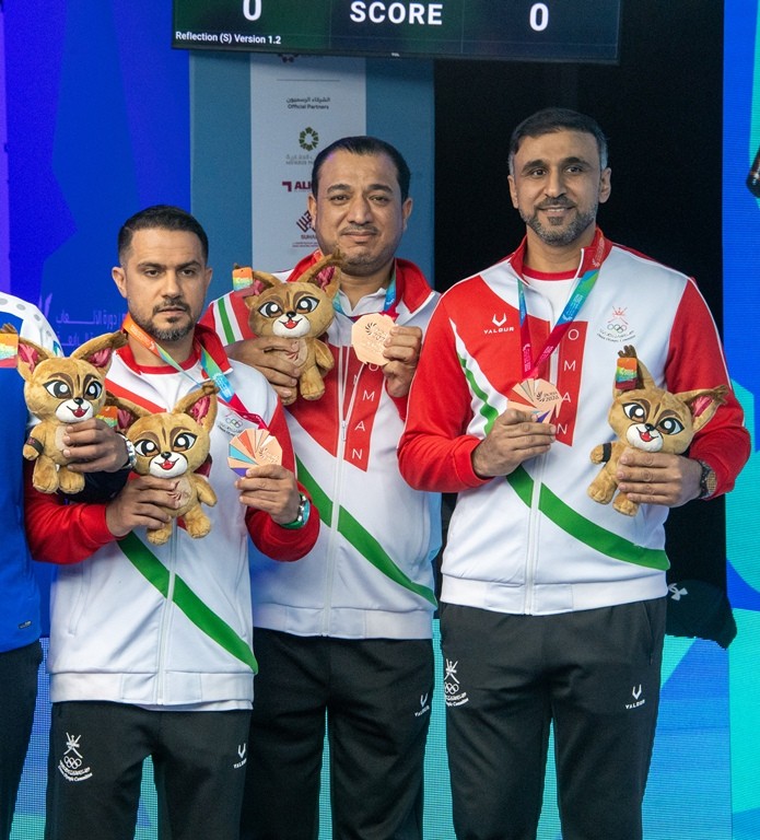 منتخبنا الوطني للسنوكر الفائز بمدالية البرونزية على مستوى الفرق .jpg