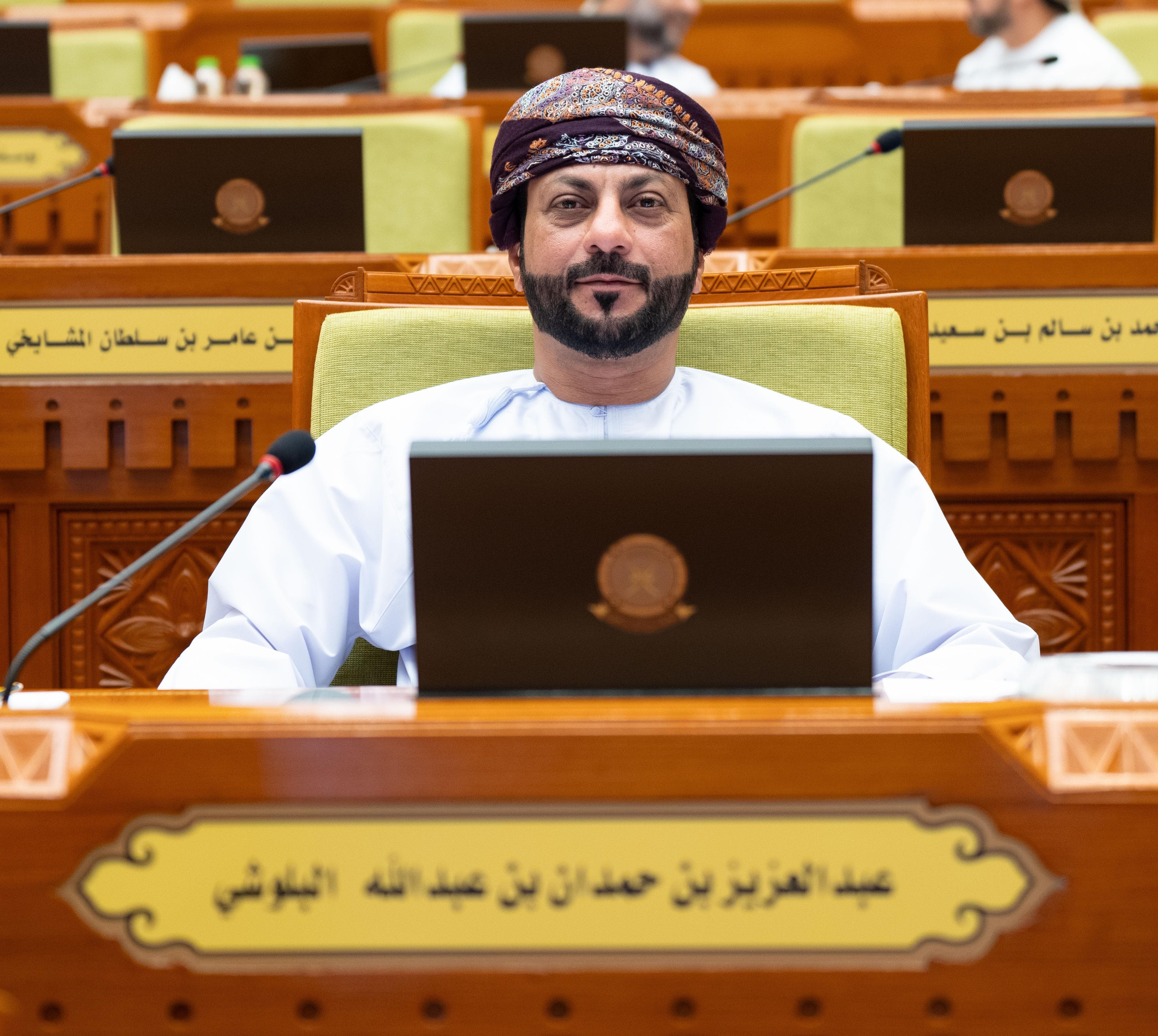 سعادة الشيخ عبدالعزيز البلوشي.jpg