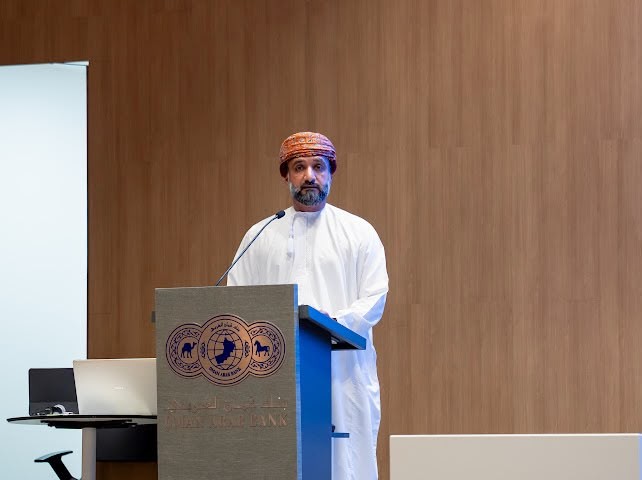 متحدث.jpeg