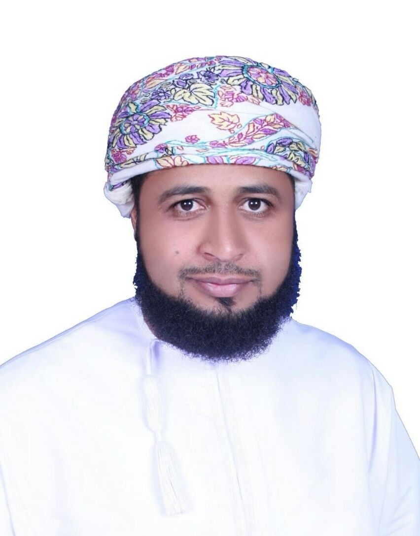 الدكنور يوسف البلوشي.jpg