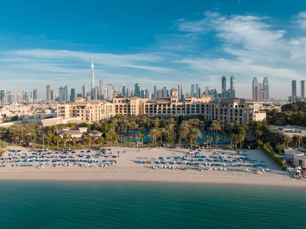 Four Seasons Resort Dubai.jpg