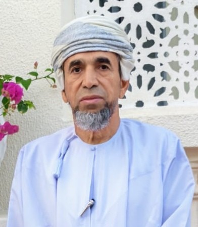 الاستاذ سالم بن حميد الجساسي.jpg