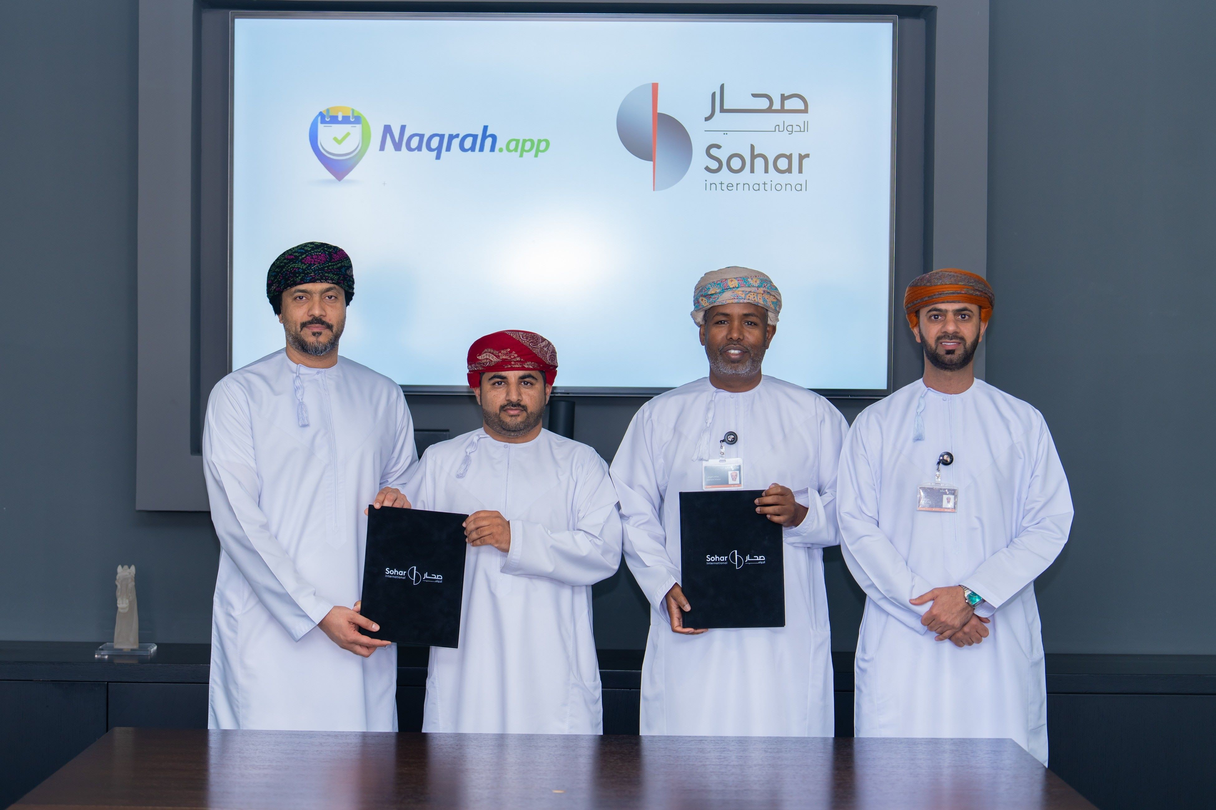شراكة بين "صحار الدولي" و"نقرة" لدعم التحول الرقمي بقطاع الرعاية الصحية