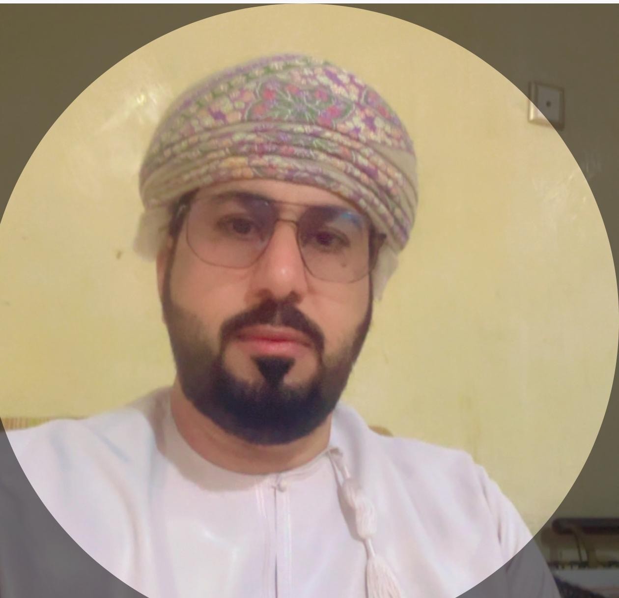 خالد الشبلي.jpeg