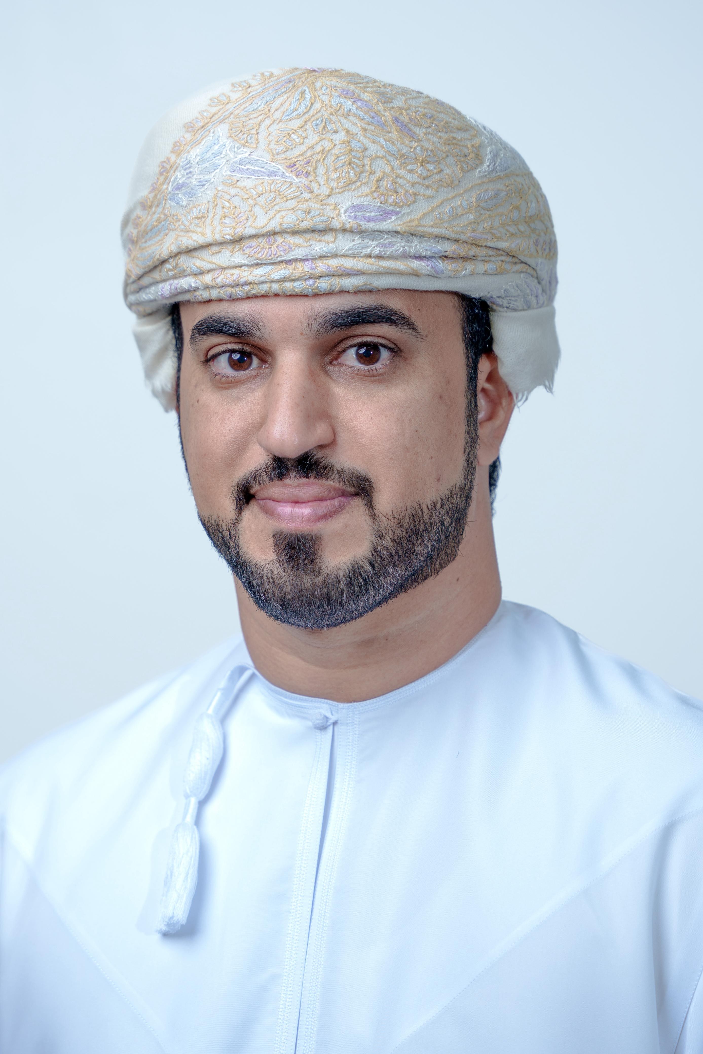 ناصر الهنائي_1.jpg