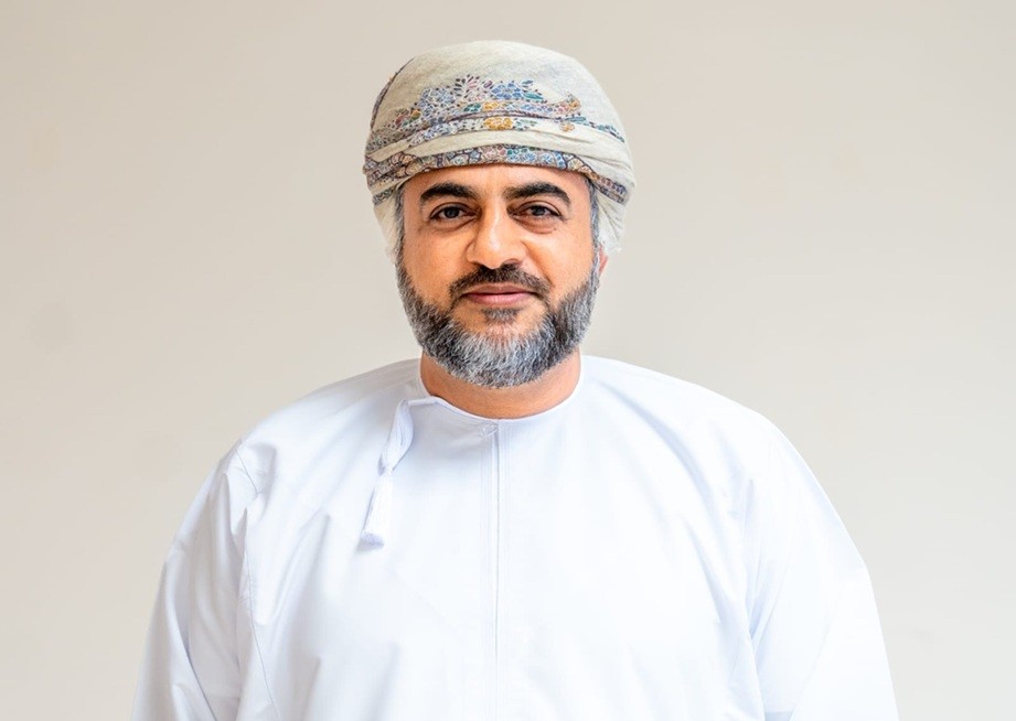 فضيلة القاضي عبد الله بن خلفان الرواحي الأمين العام المساعد لشؤون التنفيذ بالمجلس الأعلى للقضاء.jpeg