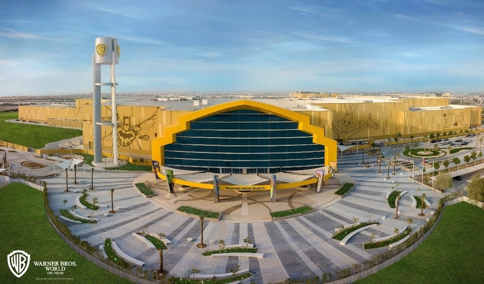 Warner Bros. World Abu Dhabi - Aerial.jpg