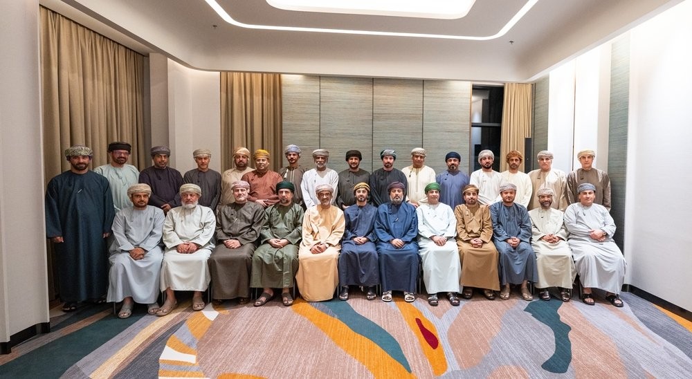 "الأكاديمية السلطانية" تطلق "محور" لتطوير القيادات المحلية بالمحافظات 