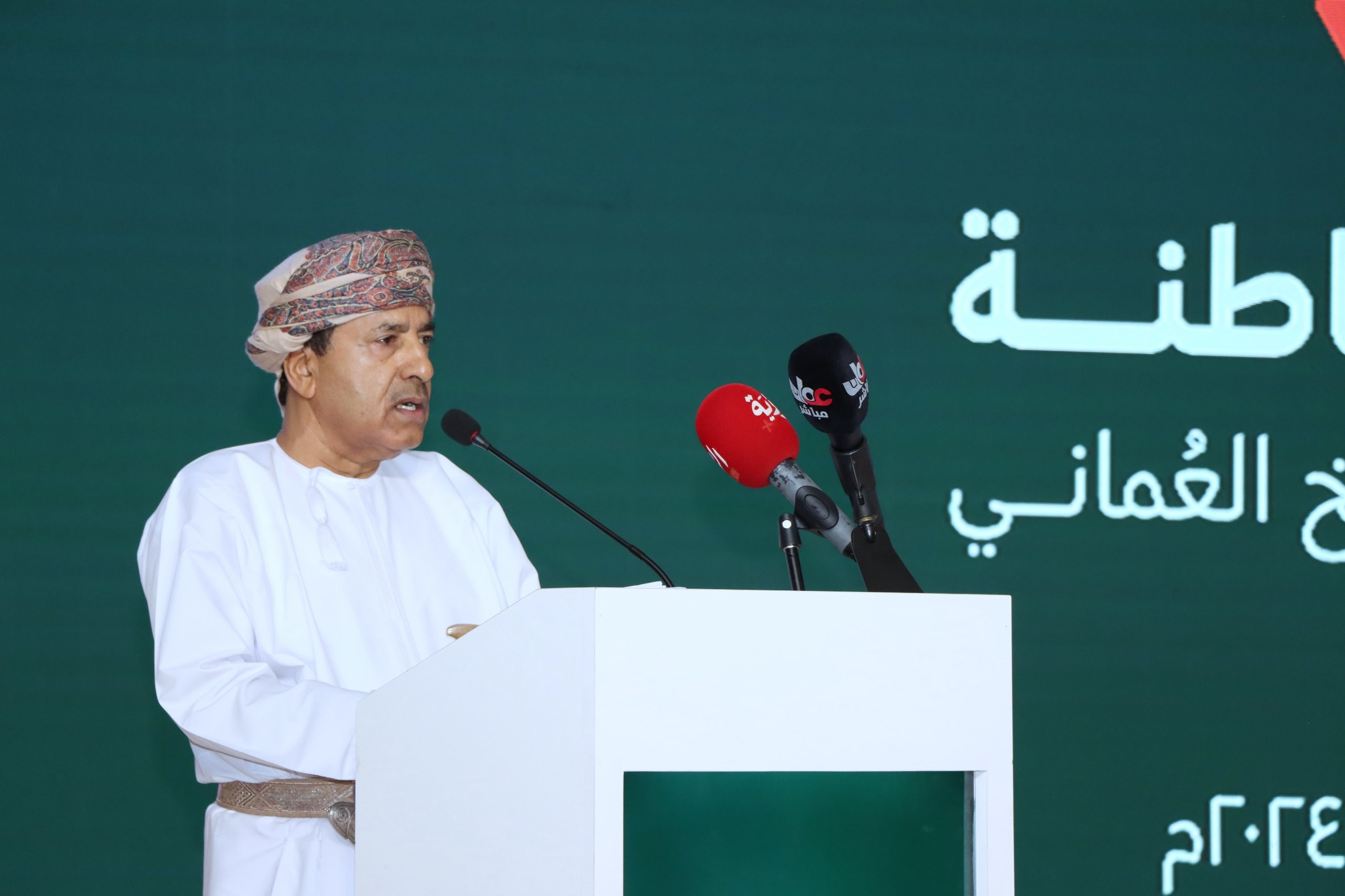 الضوياني لـ"الرؤية": 6 ملايين وثيقة وطنية وتاريخية لدى "هيئة الوثائق والمحفوظات".. و143 جهة تُطبِّق نظام إدارة الوثائق 