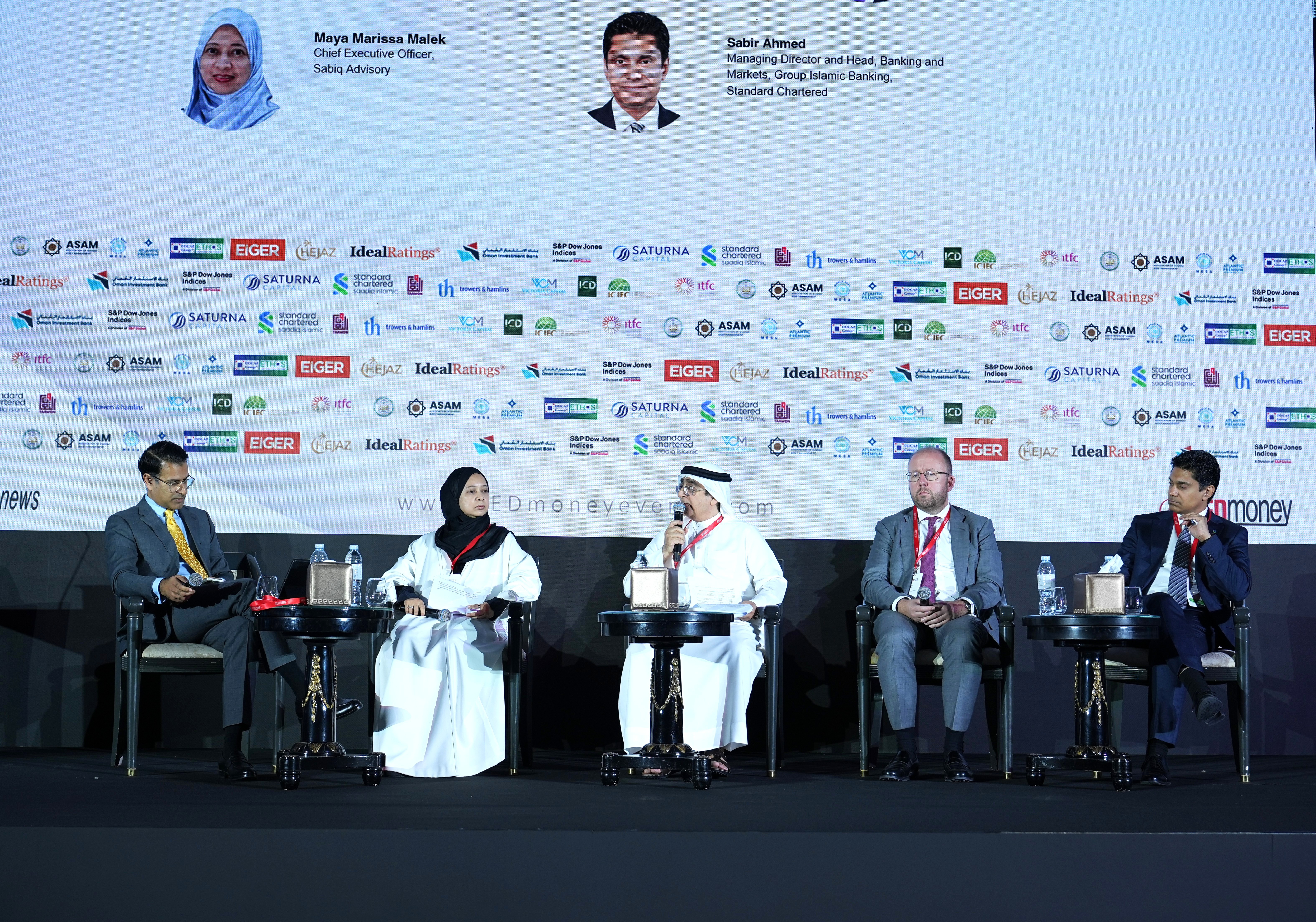 بنك الاستثمار العُماني يدعم منتديات "أخبار التمويل الإسلامي" في الأسواق الإقليمية الرئيسية