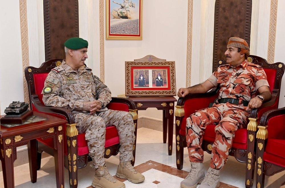 البلوشي يستقبل قائد القيادة العسكرية الخليجية لبحث قضايا مشتركة